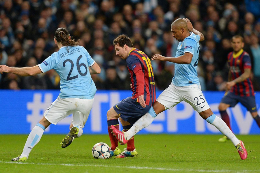 B费双响导演4-1大胜！曼联客场血洗垫底狼队，强势杀回前六