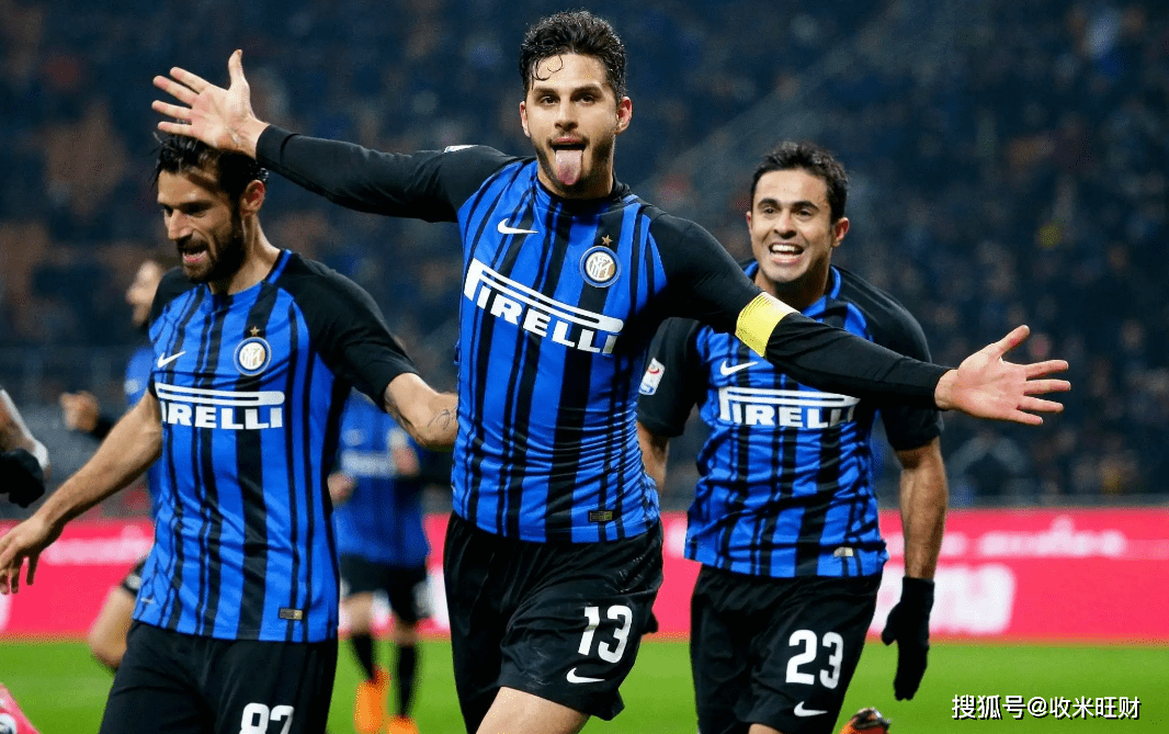 曼联4-1狼队全场数据：射正次数10-2，控球率超6成